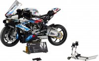 LEGO Technic 42130 BMW M 1000 RR-3