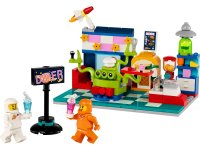 LEGO 40687 Alien-Diner-2
